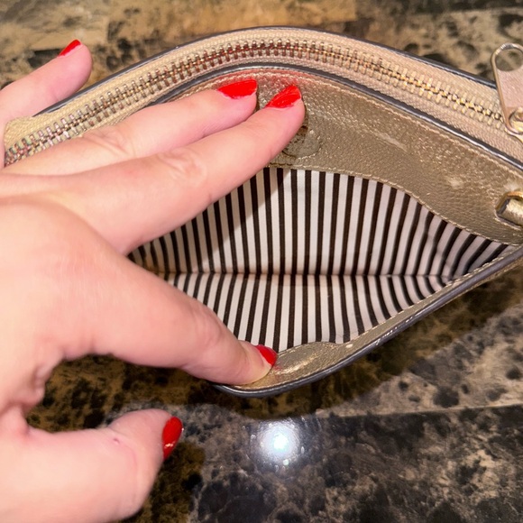 Henri Bendel Gold Metallic Crossbody - Picture 8 of 14